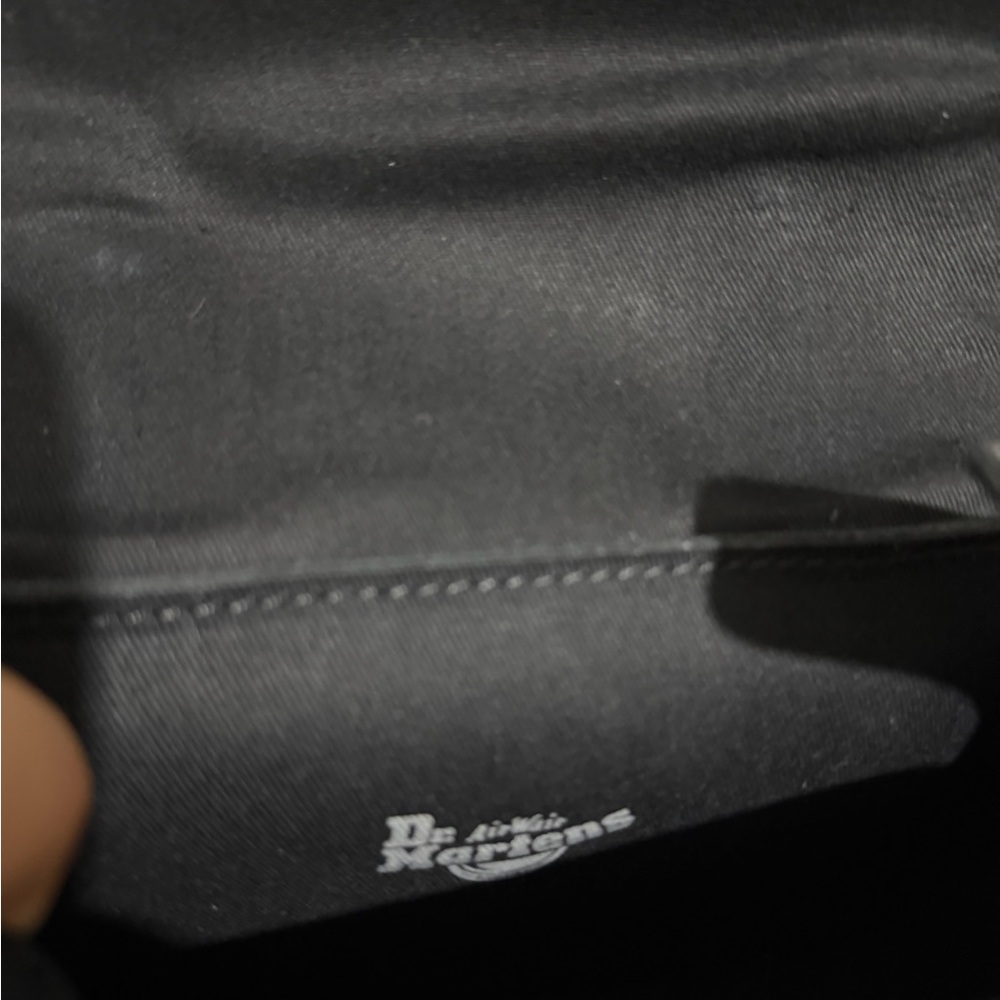 DR MARTENS Black Heart and Satchel Bag Set - Picture 5 of 10
